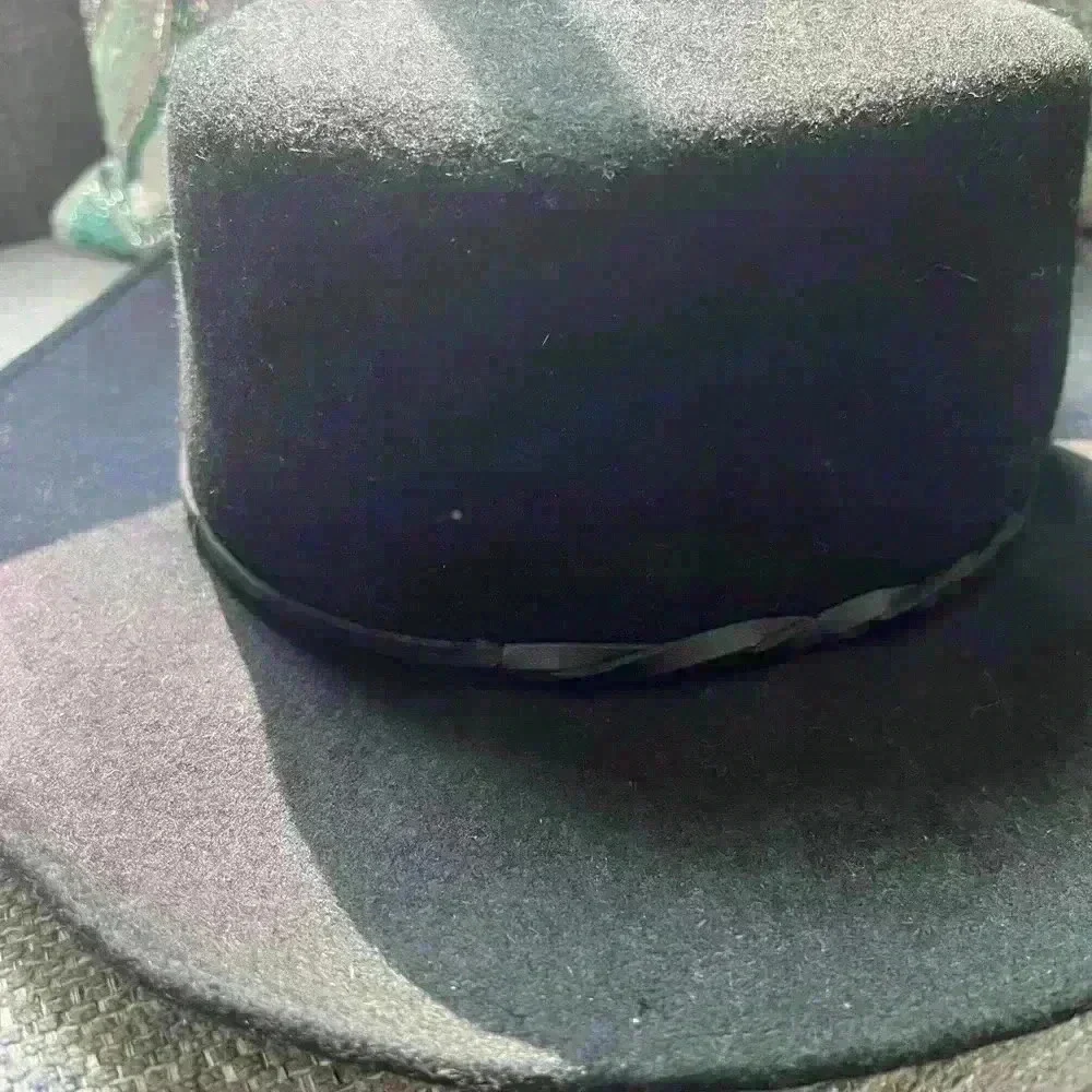 Hinge Felt Hat Black